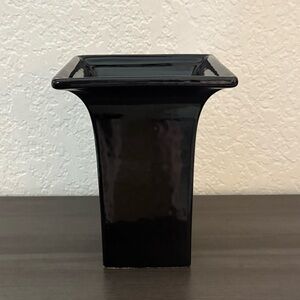 Safaril Portugal Black Square Vase